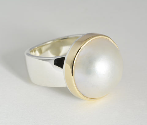Custom: Two tone pearl ring