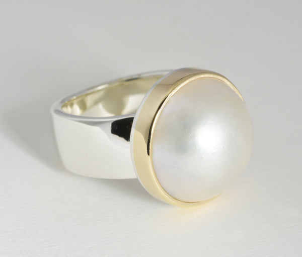 Custom: Two tone pearl ring