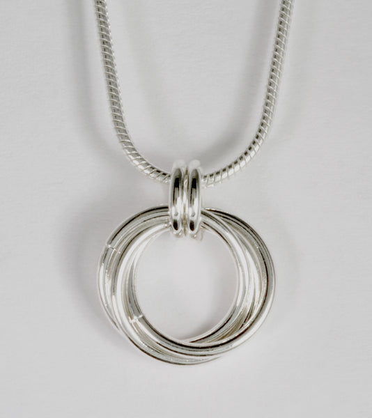 Embrace Medium Short Pendant