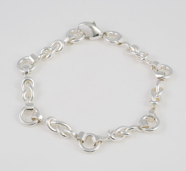 Knot Series Figure 8 Bracelet