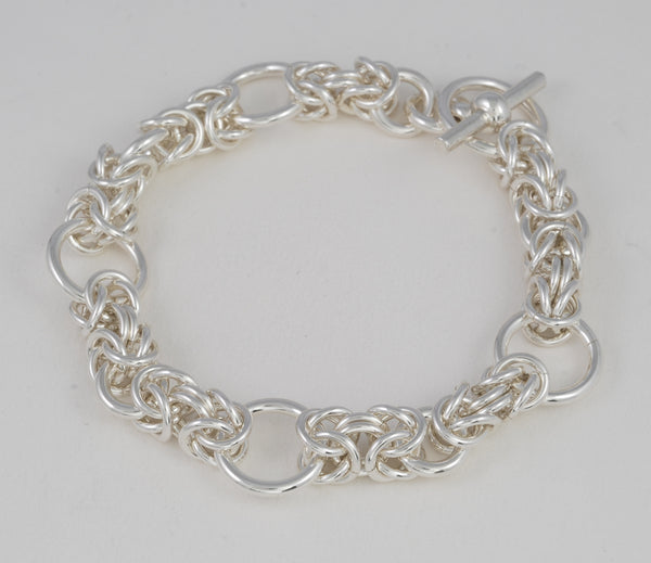 Kings Chain Medium Bracelet Variation