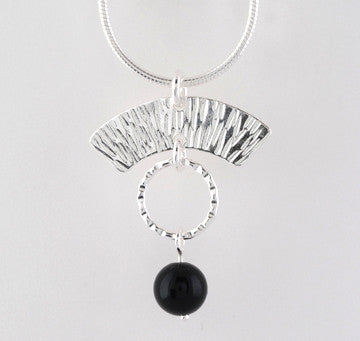 Arches Pendant with Black Onyx and Textured Ring
