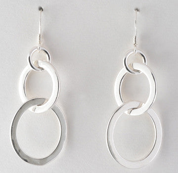 Oval Link Short Earrings