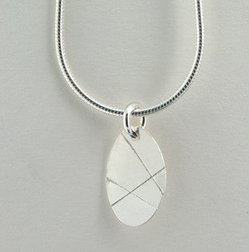 Three Lines Oval Pendant